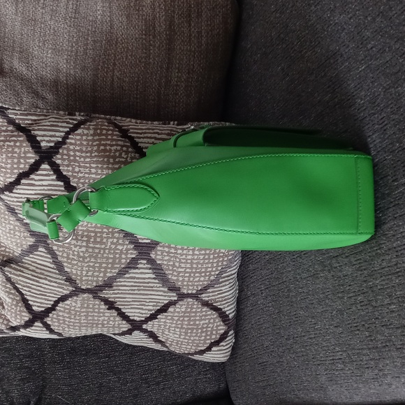 💚RARE Ralph Lauren💚 - Kelly Green Leather Equestrian Stirrup Hobo Bag - Picture 6 of 16